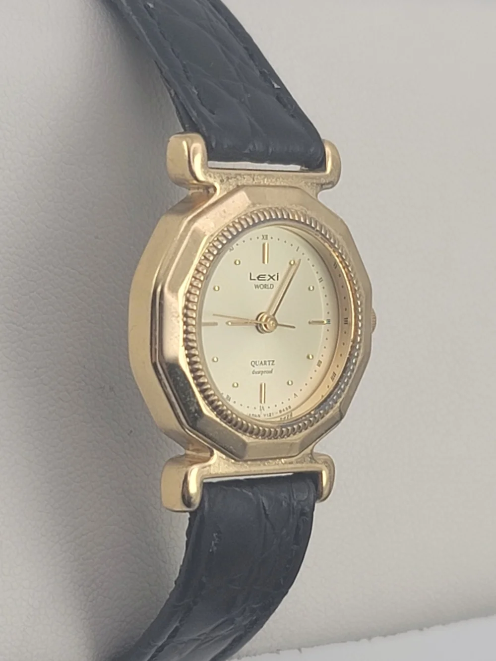 Vintage Lexi World L-56 Womens Watch Octagon Gold Tone Cream Dial Black Leather